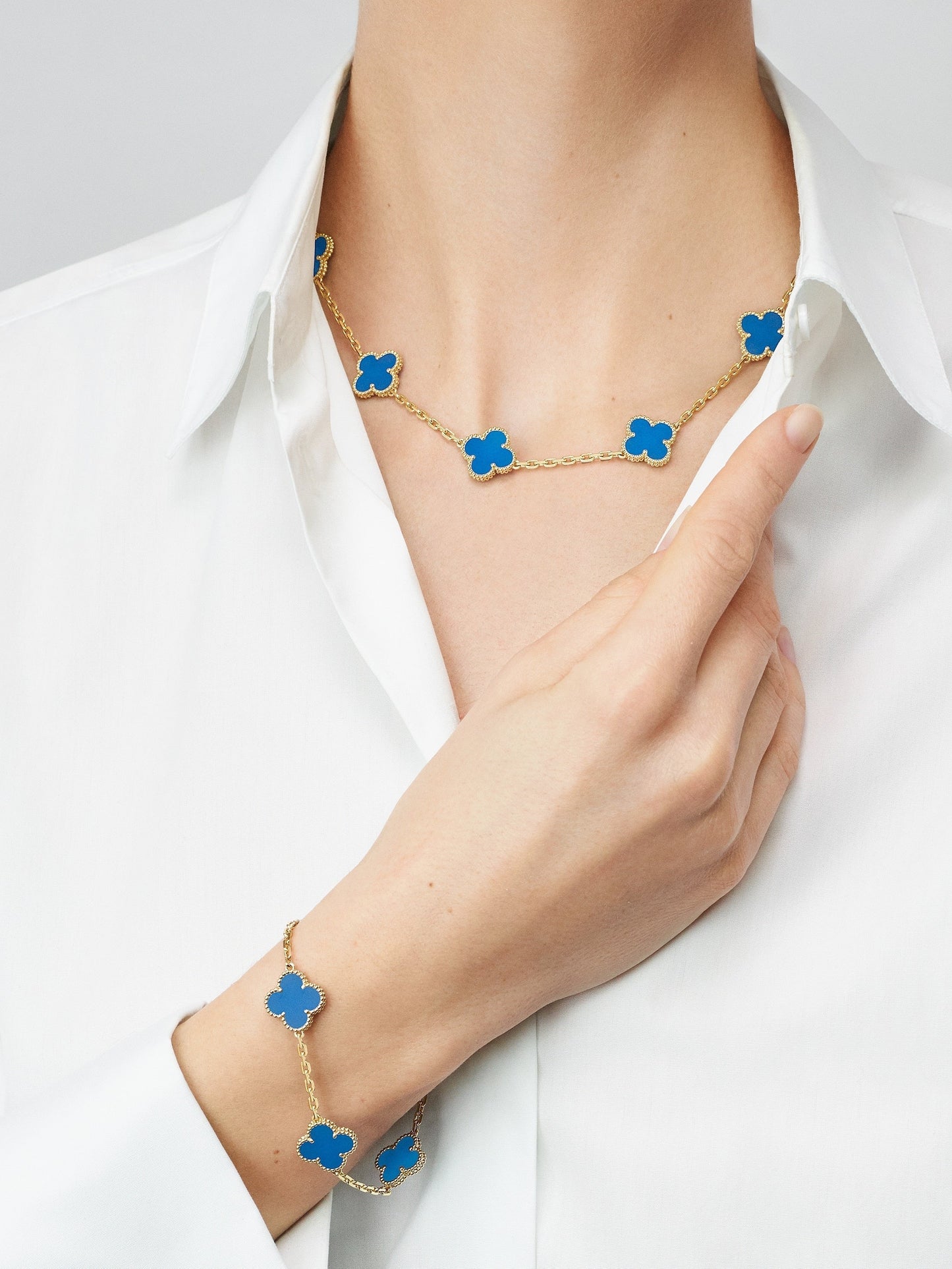 Ziri Radiant Necklace- SILVER Blue Stone