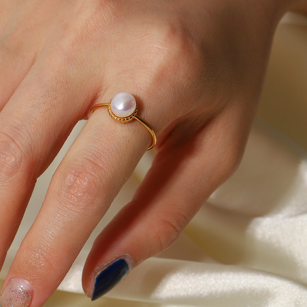 Solitaire Gold Pearl Ring