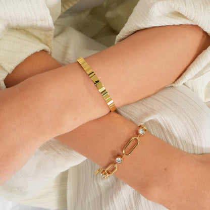 Ovales Gliederarmband mit Steinen - Gold 