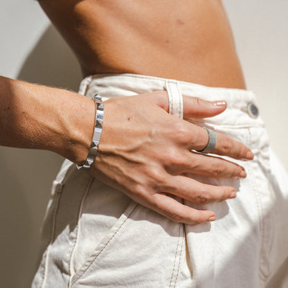 Ohrsteckerarmband – Silber
